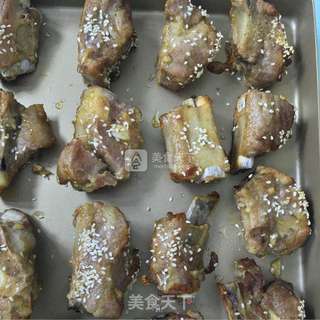 黑椒蒜蓉烤排骨的做法步骤:5