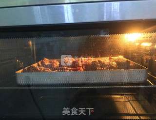 黑椒蒜蓉烤排骨的做法步骤:6