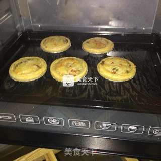 蛋挞牌小披萨的做法步骤:13