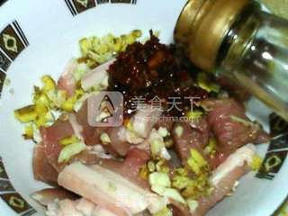 柚皮粉蒸肉的做法步骤:12