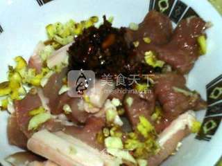 柚皮粉蒸肉的做法步骤:11