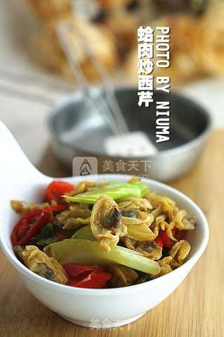 蛤肉炒西芹的做法步骤:7