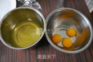 可爱的小恐龙蛋糕的做法步骤:2