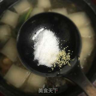 排骨萝卜汤的做法步骤:7