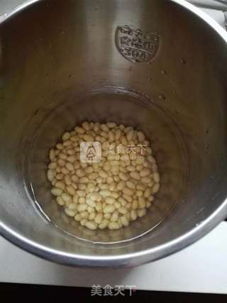 倍浓黄豆浆的做法步骤:2
