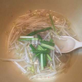 豆芽肉末汤的做法步骤:5