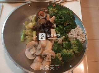 养身山珍鸡腿卷的做法步骤:15