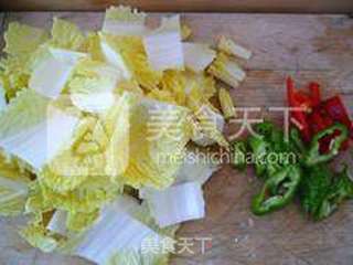 辣白菜豆腐锅的做法步骤:2