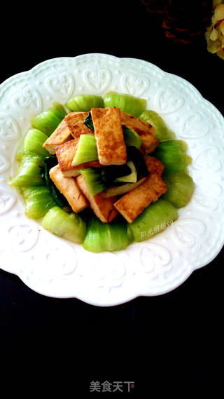 青菜炒豆腐的做法步骤:8