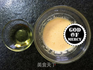奶香戚风蛋糕的做法步骤:5