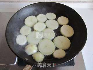 干锅土豆片的做法步骤：2