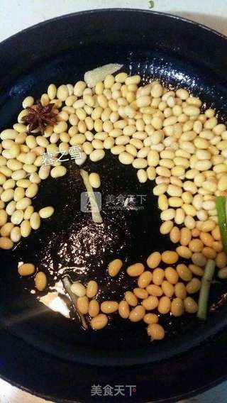 五香酱汁黄豆的做法步骤:3