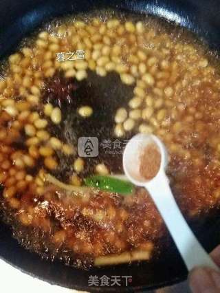 五香酱汁黄豆的做法步骤:5