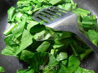 鸡蛋油菜蕻炒年糕的做法步骤：6