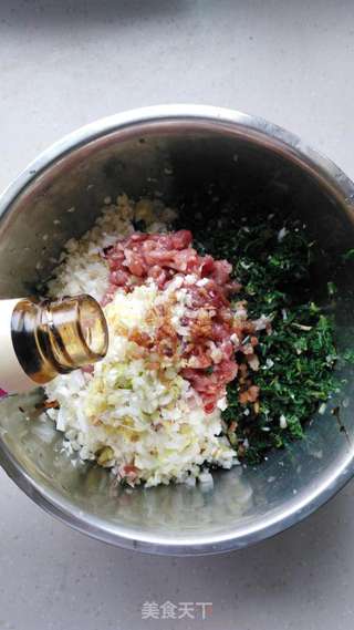 荠菜白菜猪肉水饺的做法步骤:7