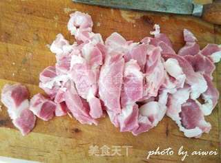 小酥肉蒸碗的做法步骤:2