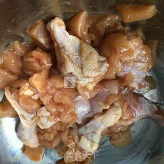 家庭自制炸鸡腿的做法步骤:7