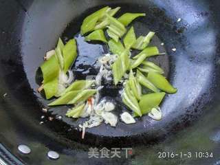 东北特色地三鲜的做法步骤:13