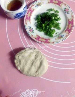 千层葱油饼的做法步骤:5