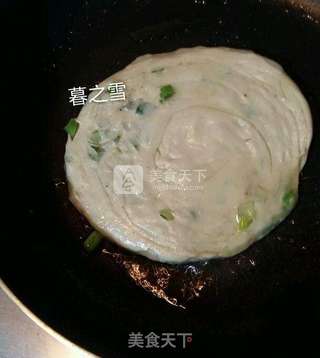 千层葱油饼的做法步骤:11