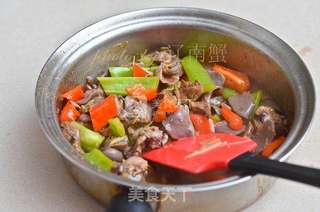 嫩姜炒鸡杂的做法步骤:6