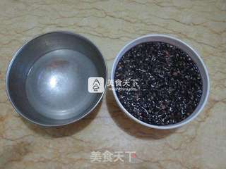 黑枸杞豆腐的做法步骤:2