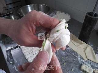 葱花卷的做法步骤:32