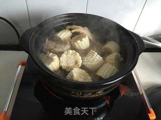 山药母鸡菌菇煲的做法步骤:4