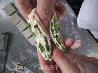 葱花卷的做法步骤:24