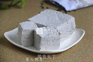 黑枸杞豆腐的做法步骤:11