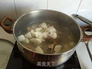 羊肉炖萝卜的做法步骤:6