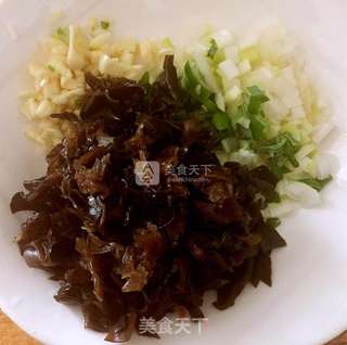 西红柿鸡蛋木耳炒米线的做法步骤:10