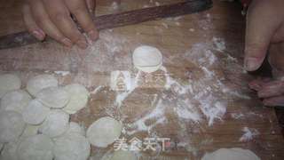 茄子馅大饺子的做法步骤：6