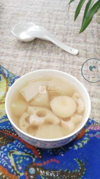 清肺润燥~~雪梨荸荠莲藕汤的做法步骤:5