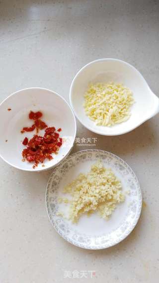 蒜香烤南美大红虾的做法步骤:4