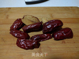 倍浓红枣豆浆的做法步骤:2