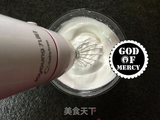 酸奶戚风蛋糕的做法步骤：5