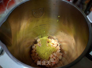 红薯小米粥的做法步骤:4