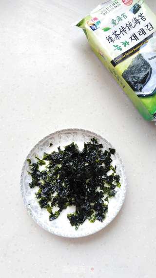 韩式辣椒海苔炒饭的做法步骤:2