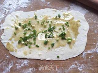 酥脆葱油饼的做法步骤:5