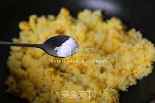 黄金炒饭的做法步骤:6