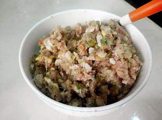 传统美味——青椒外婆肉菜盒的做法步骤:2