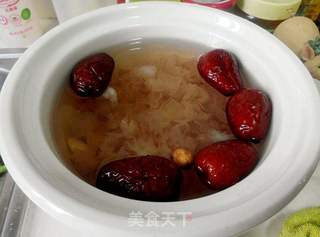 美容养颜靓汤——木瓜银耳糖水的做法步骤:7