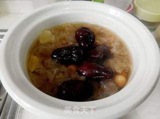 美容养颜靓汤——木瓜银耳糖水的做法步骤:9