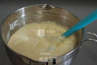 草莓慕斯蛋糕的做法步骤:9