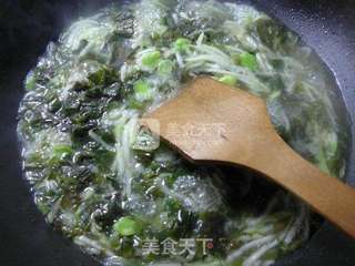 雪菜蚕豆夜开花羹的做法步骤：6