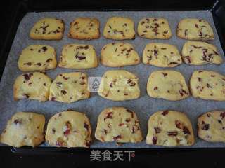 蔓越莓饼干的做法步骤：11