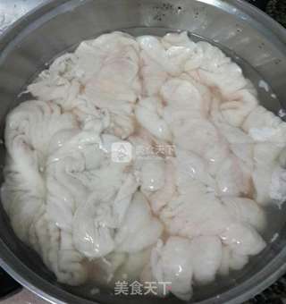 红烧肥肠的做法步骤:4