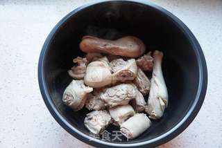 薏米莲子老鸭汤的做法步骤:4