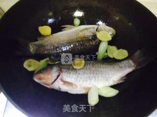 奶白鲫鱼豆腐汤的做法步骤：7